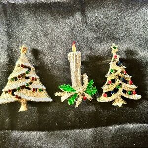 Gold-tone Christmas Tree & Candle Brooch Set with Multicolor Accents